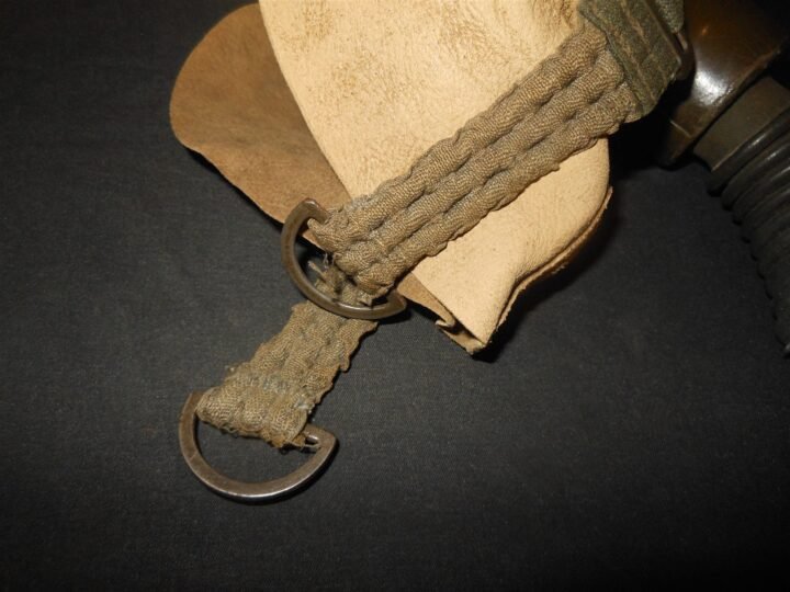 WW2 German Luftwaffe Sauerstoffmaske – 1067 / HM51 PILOT OXYGEN MASK – RARE! — image 6