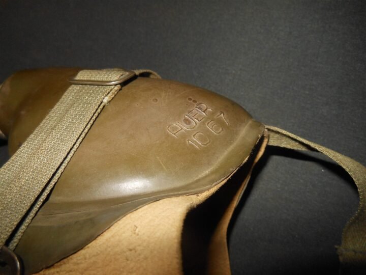 WW2 German Luftwaffe Sauerstoffmaske – 1067 / HM51 PILOT OXYGEN MASK – RARE! — image 9