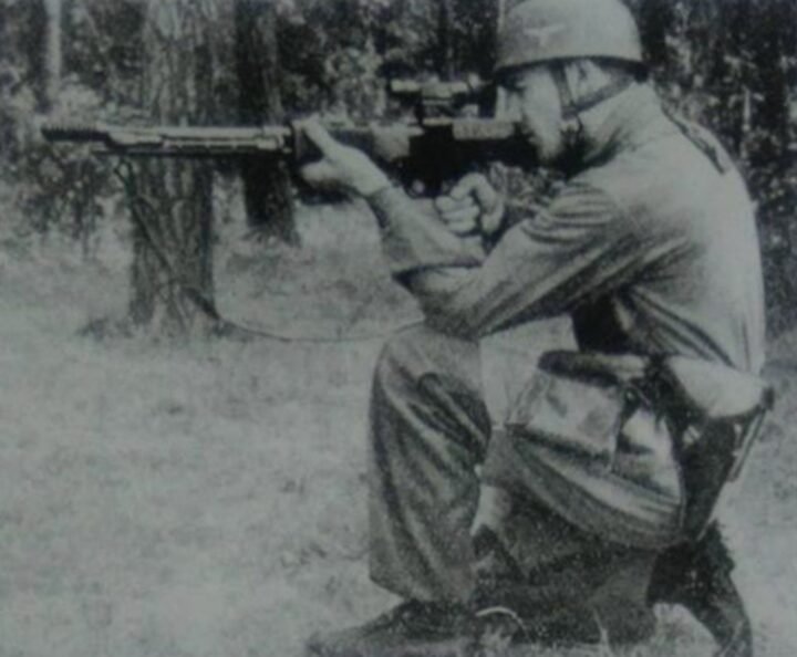 WW2 German Luftwaffe – ZF4 SNIPER OPTICAL SCOPE – FG42 ISSUE – 'L' MARKED – RARE — image 15