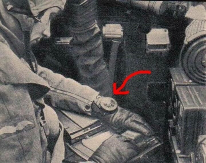 WW2 German Luftwaffe Armkompaß – AK39 WRIST COMPASS – 1ST MODEL – UNISSUED! — image 9