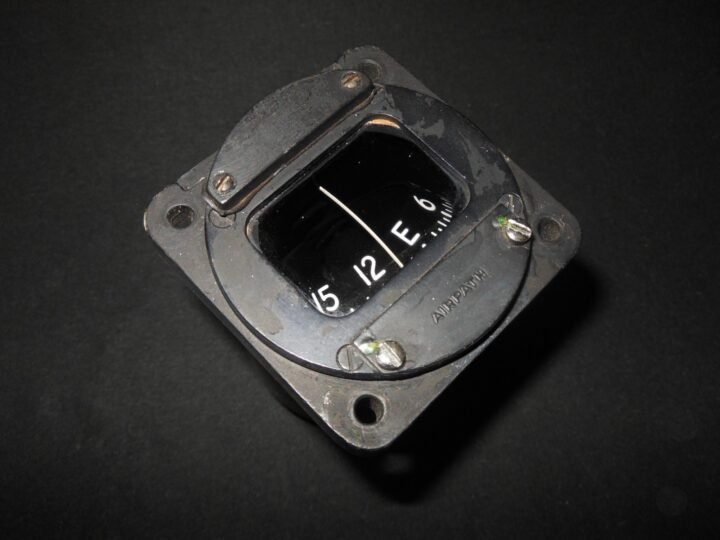 U.S. Vietnam Era Aircraft – MAGNETIC COMPASS INDICATOR – B-52 – NICE! — image 2