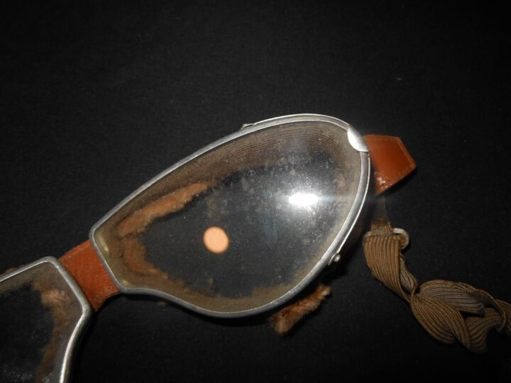 WW1 Imperial German / Prussian Fliegertruppe – FOLDING PILOT GOGGLES – NICE! — image 3