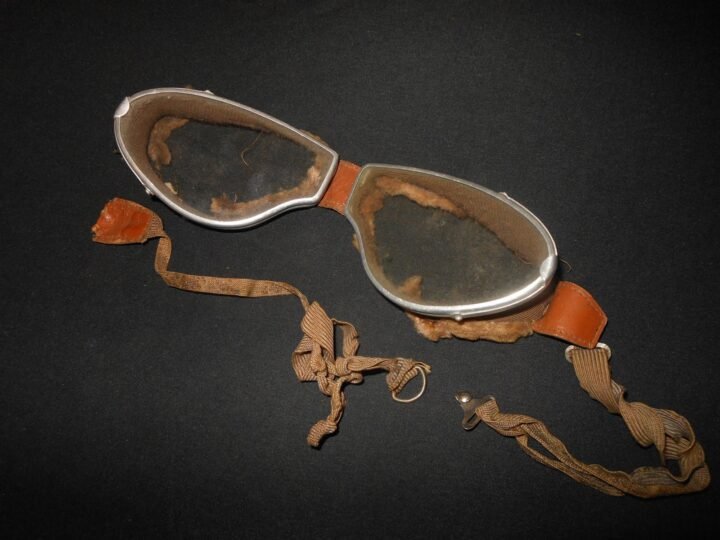 WW1 Imperial German / Prussian Fliegertruppe – FOLDING PILOT GOGGLES – NICE! — image 5