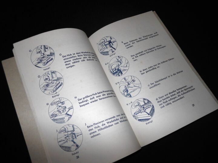 WW2 German Luftwaffe Messerschmitt Werksbücher – FACTORY WORKER HANDBOOKS – NICE — image 14