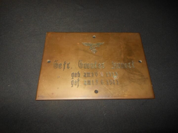 WW2 German Luftwaffe – BRASS MEMORIAL PLAQUE – KUNERT – KIA – Fw200 CONDOR — image 2