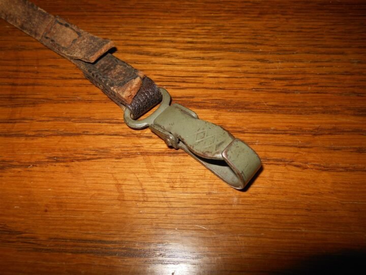 WW2 German Wehrmacht – LEATHER CANTEEN STRAP – NICE! — image 3
