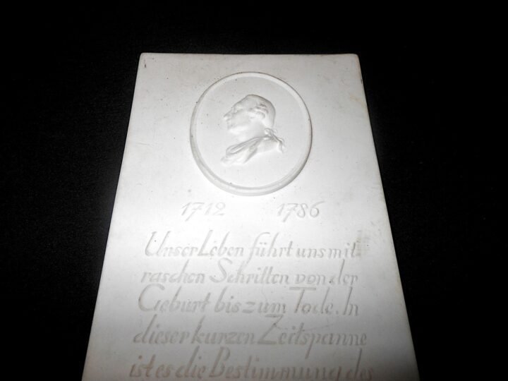 WW2 German Plaster Wandtafel Friedrich der Große – PLASTER PLAQUE – VERY NICE! — image 3