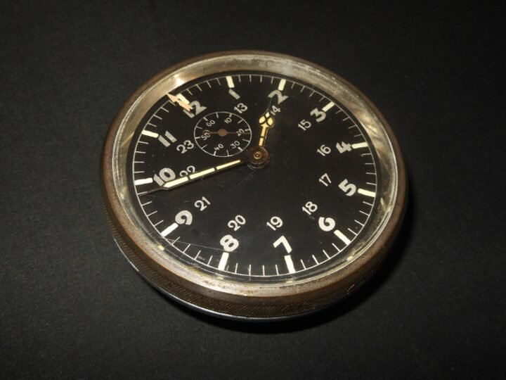 WW2 German Luftwaffe Borduhr – KIENZLE COCKPIT CLOCK – Ju52 Ar66 – NICE! — image 2