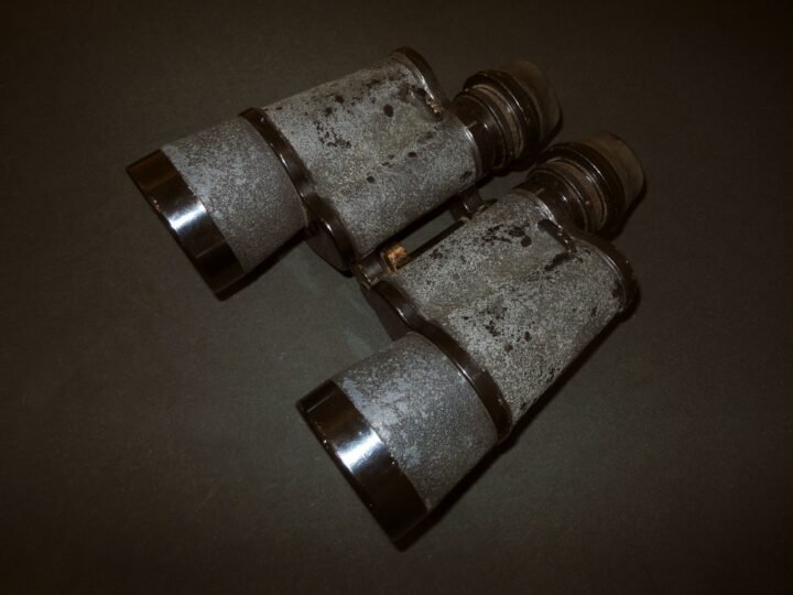 WW2 German Kriegsmarine – 7×50 CARL ZEISS GAS MASK BINOCULARS – VERY NICE! — image 6