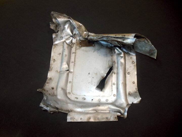 WW2 German Luftwaffe Aircraft – ENGINE COWLING SECTION – ETC WARNING – Me109 — image 5