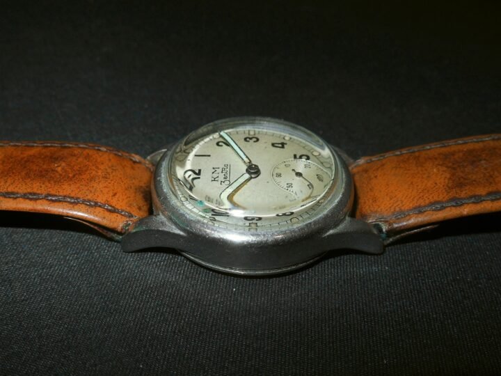 WW2 German Kreigsmarine Dienstuhr – PERSONAL SERVICE WATCH – ZENTRA – NICE! — image 5