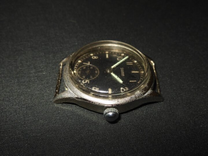 WW2 German Wehrmacht Dienstuhr – ARMY PERSONAL SERVICE WATCH – SILVANA – NICE! — image 3