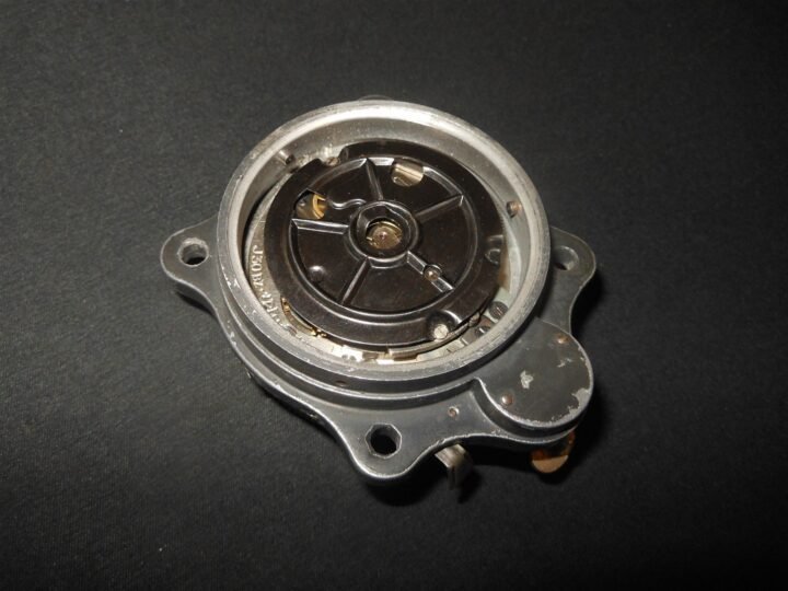 WW2 German Luftwaffe Borduhr – JUNGHANS COCKPIT CLOCK – 5th MODEL – VERY NICE! — image 7