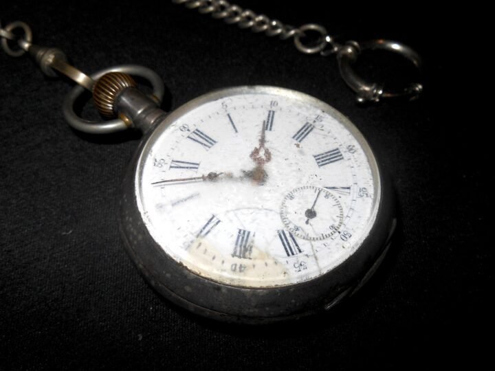 WW1 German Taschenuhr – CIVILIAN POCKET WATCH – .800 SILVER CASE – NICE! — image 2