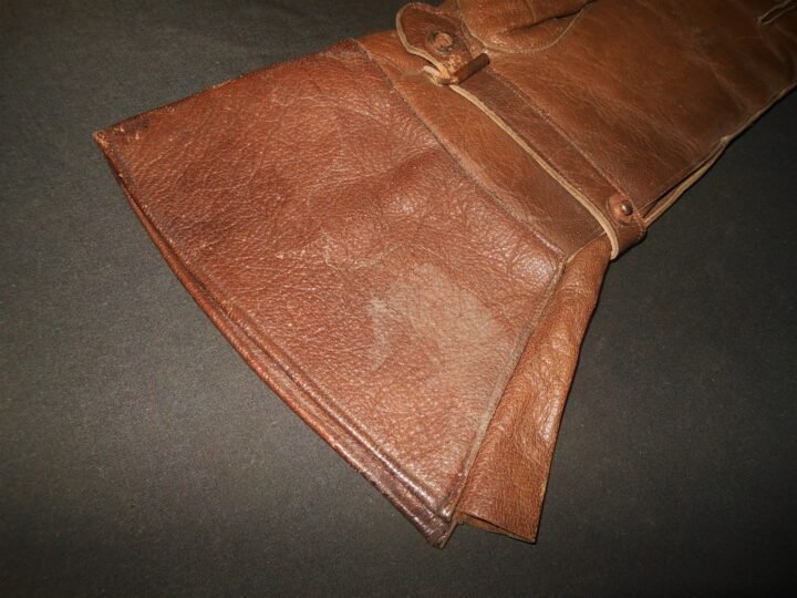 WW2 German Luftwaffe Fliegerhandschuhe – LEATHER PILOT GLOVES – GAUNTLET – NICE! — image 12