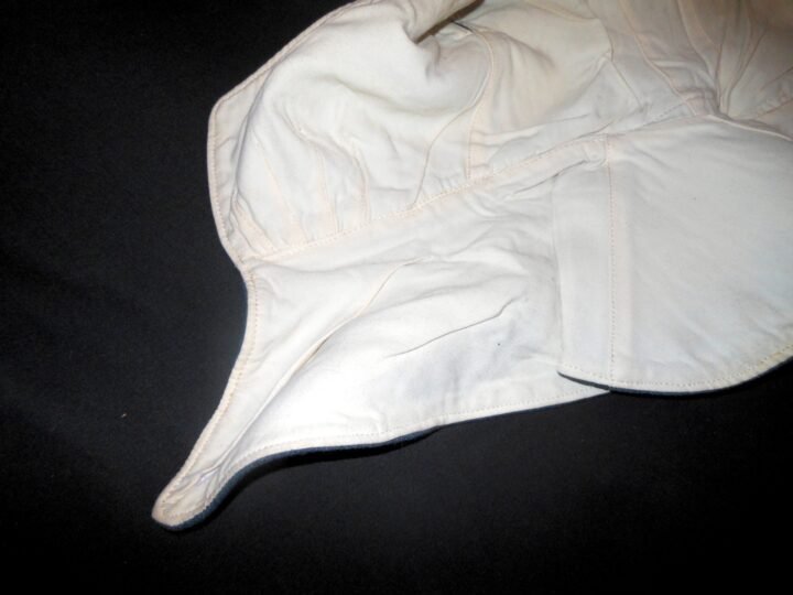 WW2 German Polizei Kopfhaube – BLUE-GREEN/ WHITE REVERSIBLE WINTER HOOD – NICE! — image 14