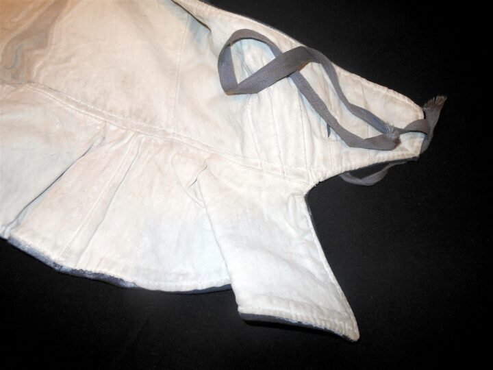 WW2 German Luftwaffe Kopfhaube – BLUE / WHITE REVERSIBLE WINTER HOOD – VERY NICE — image 14