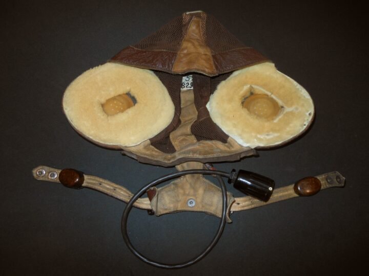 WW2 German Luftwaffe Netzkopfhaube – SUMMER PILOT FLIGHT HELMET – POST WAR! — image 11