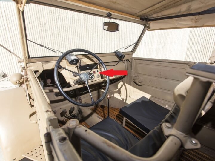 WW2 German Kontrolllampe – RED & BLUE FUEL WARNING LAMPS – Kubel Schwimm RSO — image 3