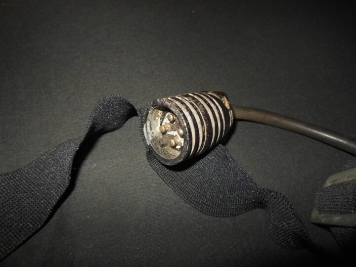 WW2 German Luftwaffe Aircraft Taschenlampe – NAVIGATOR HEAD LAMP – VERY RARE! — image 10