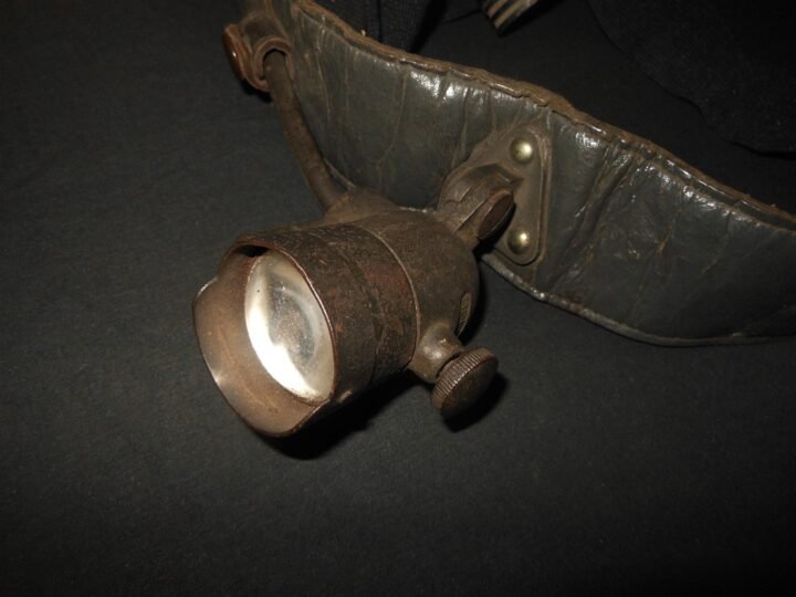 WW2 German Luftwaffe Aircraft Taschenlampe – NAVIGATOR HEAD LAMP – VERY RARE! — image 14