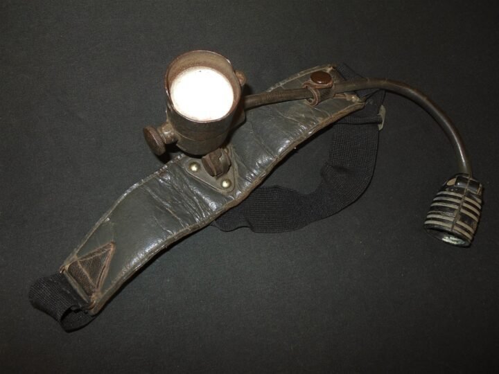 WW2 German Luftwaffe Aircraft Taschenlampe – NAVIGATOR HEAD LAMP – VERY RARE! — image 15