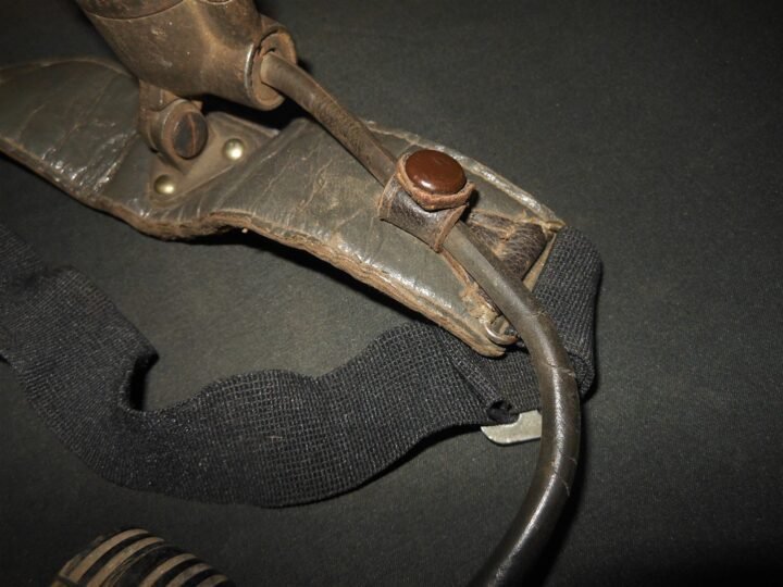 WW2 German Luftwaffe Aircraft Taschenlampe – NAVIGATOR HEAD LAMP – VERY RARE! — image 18