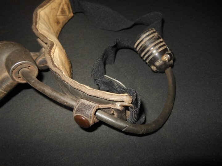 WW2 German Luftwaffe Aircraft Taschenlampe – NAVIGATOR HEAD LAMP – VERY RARE! — image 5