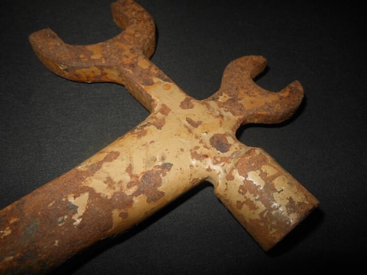 WW2 German Wehrmacht – PANZER MULTI-TOOL – JAGDPANZER 38 HETZER – VERY RARE! — image 4