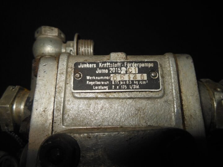 WW2 German Luftwaffe Kraftstoff-Forderpumpe – ENGINE FUEL PUMP – Argus As10 NOS — image 3