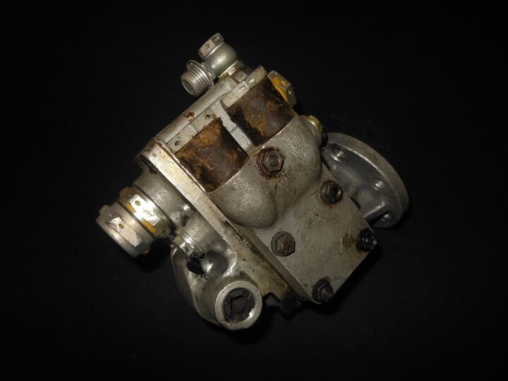 WW2 German Luftwaffe Kraftstoff-Forderpumpe – ENGINE FUEL PUMP – Argus As10 NOS — image 6
