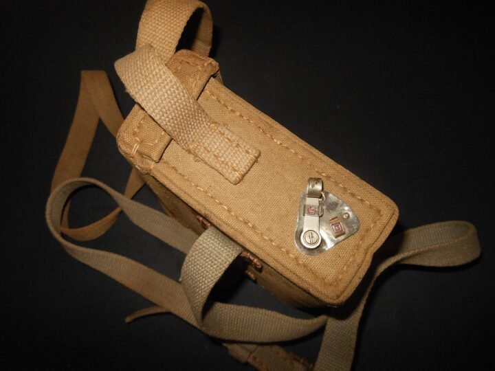 WW2 Imperial Japanese Army Kaichu Dento – HAND CRANK FLASHLIGHT – TANKS & CREW — image 16