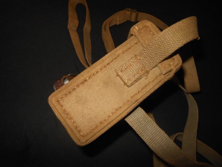 WW2 Imperial Japanese Army Kaichu Dento – HAND CRANK FLASHLIGHT – TANKS & CREW — image 17