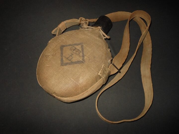 WW2 Imperial Japanese Navy – SPECIAL LANDING FORCES CANTEEN & STRAPS – UNIT ID — image 4
