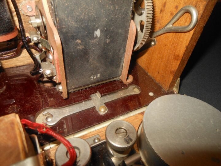 WW2 Imperial Japanese Army – TYPE 92 FIELD / TRENCH PHONE & LEATHER CASE – RARE! — image 18