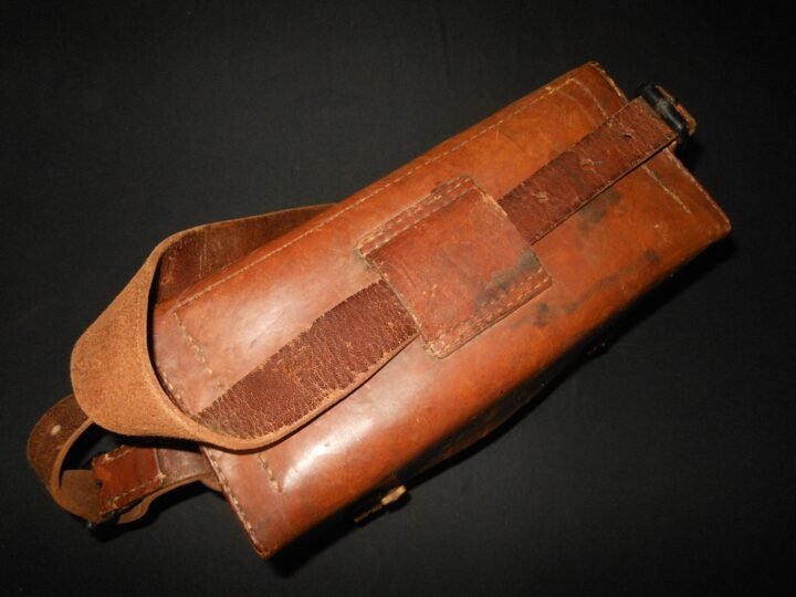 WW2 Imperial Japanese Army – TYPE 92 FIELD / TRENCH PHONE & LEATHER CASE – RARE! — image 22