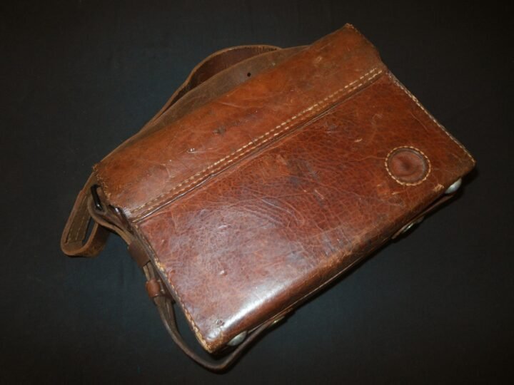 WW2 Imperial Japanese Army – TYPE 92 FIELD / TRENCH PHONE & LEATHER CASE – RARE! — image 24