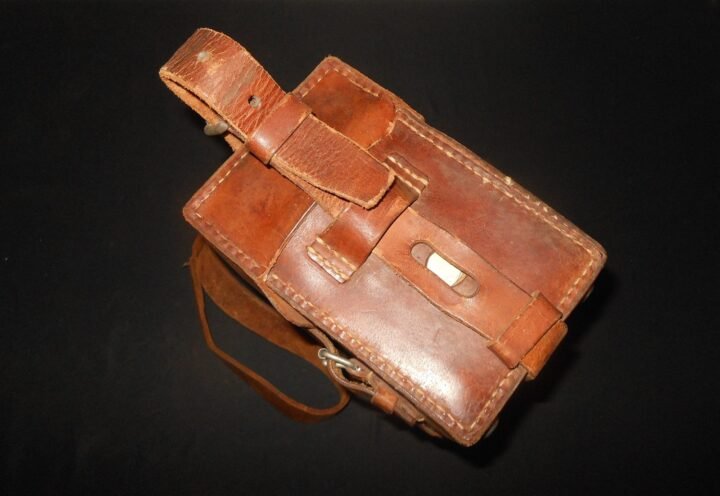 WW2 Imperial Japanese Army – TYPE 92 FIELD / TRENCH PHONE & LEATHER CASE – RARE! — image 19