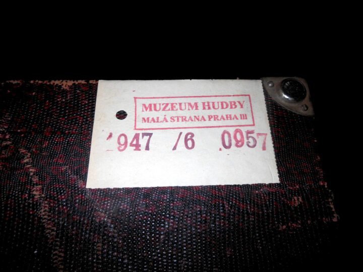 WW2 German Wehrmacht Koffergrammophon – PORTABLE RECORD PLAYER & RECORDS – VERY NICE! — image 25