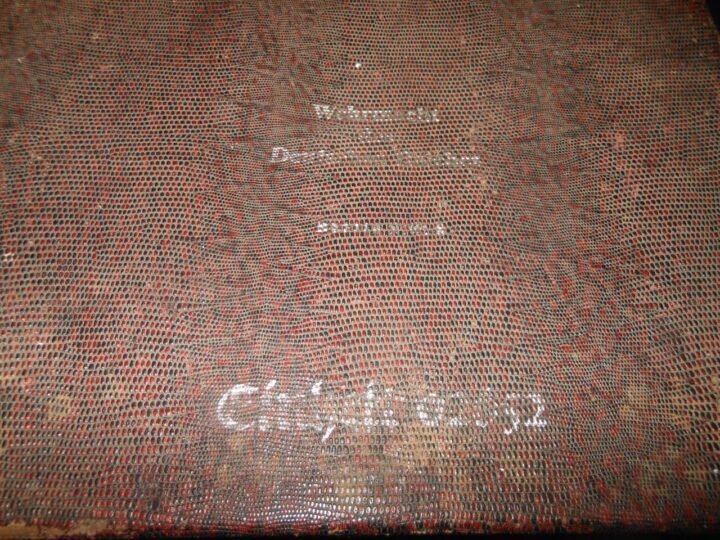 WW2 German Wehrmacht Koffergrammophon – PORTABLE RECORD PLAYER & RECORDS – VERY NICE! — image 6