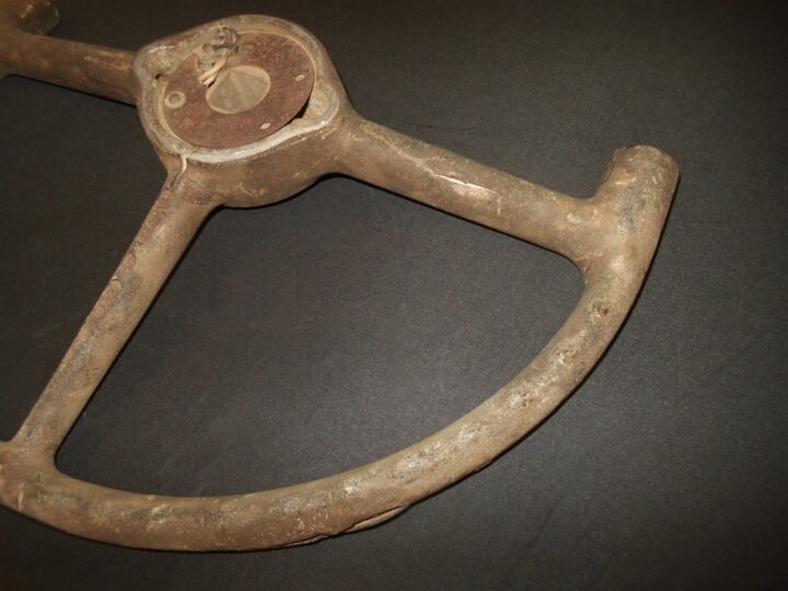 WW2 US Army Air Force Aircraft – CONTROL YOKE – B-17 FLYING FORTRESS – RARE! — image 9