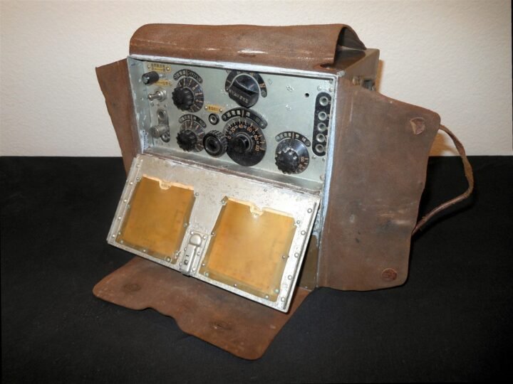 WW2 Imperial Japanese Army – TYPE 94-5 RADIO WIRELESS TRANSMITTER – VERY RARE! — image 3