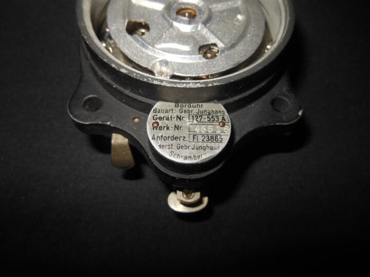 WW2 German Luftwaffe Borduhr – JUNGHANS COCKPIT CLOCK – 3rd MODEL – NICE! — image 9