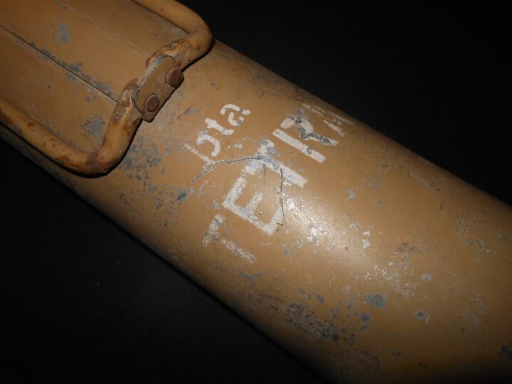 WW2 German Wehrmacht Feuerlöscher – VEHICLE MOUNTED TETRA FIRE EXTINGUISHER — image 4