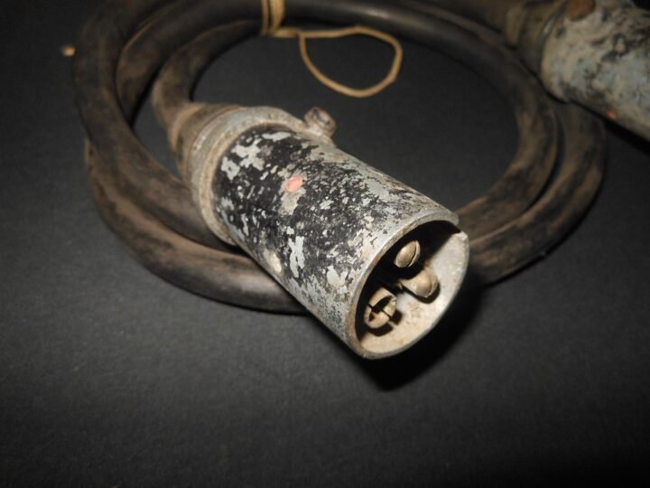 WW2 German Wehrmacht Anhängerstecker – FLAK TRAILER ELECTRICAL TOW CABLE – NOS! — image 2