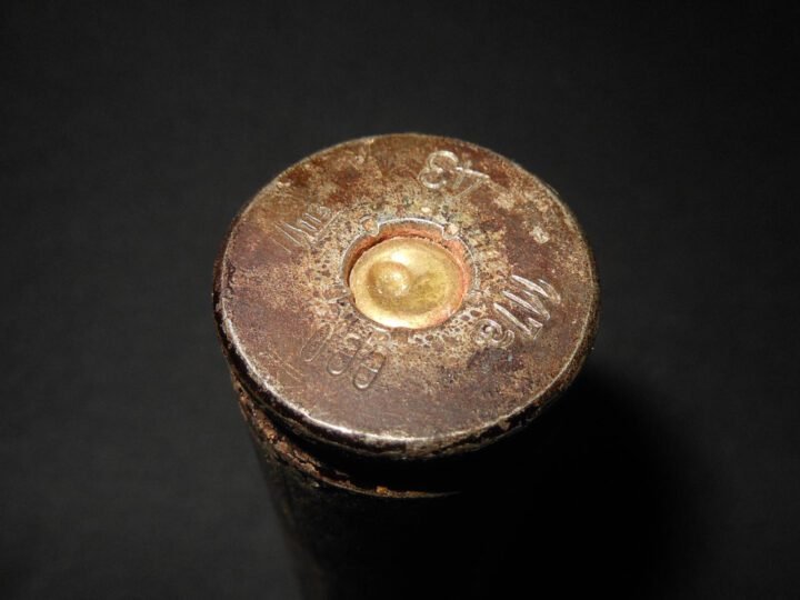 WW2 German Wehrmacht 20mm MG151 / 20 – COMPLETE ARMOR PIERCING INCENDIARY ROUND #2 – NICE! — image 7