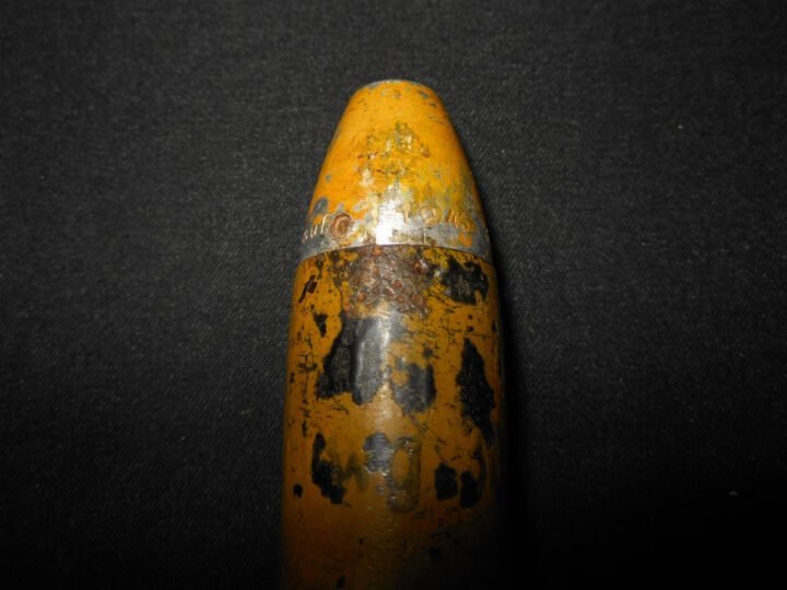 WW2 German Wehrmacht 20mm 20×138 FlaK 30/38 – COMPLETE HE ROUND & SHELL – 1945 – VERY NICE! — image 11