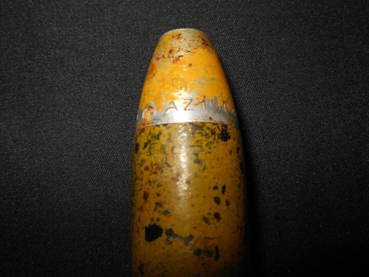 WW2 German Wehrmacht 20mm 20×138 FlaK 30/38 – COMPLETE HE ROUND & SHELL – 1945 – VERY NICE! — image 9