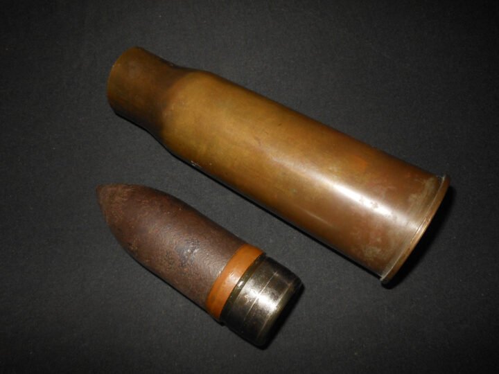 WW2 Imperial Japanese Army Type 94 – 37mm ANTI-TANK ARMOR PIERCING ROUND – 1942 – RARE! — image 4