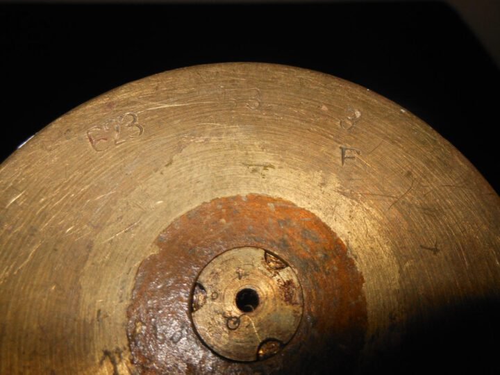 WW2 Imperial Japanese Army Type 94 – 75mm COMPLETE DISPLAY ROUND – 1943 – VERY NICE! — image 12